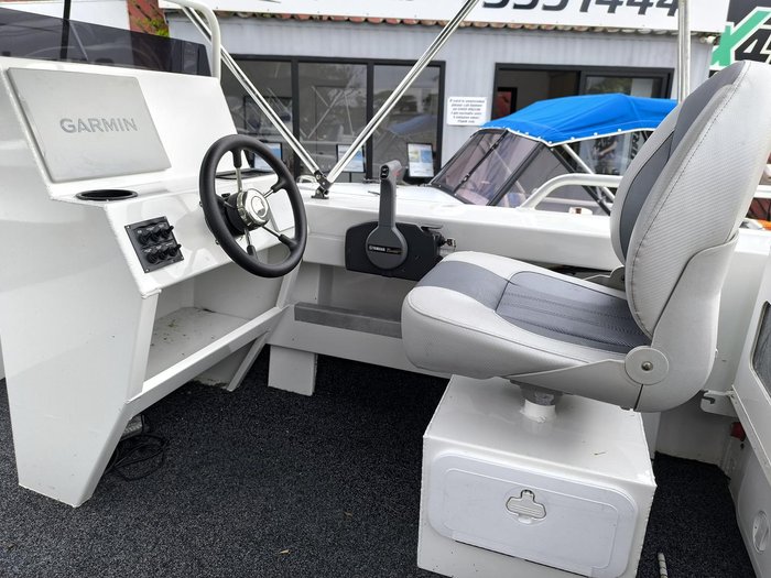 2023 Formosa SRT 525 Side Console