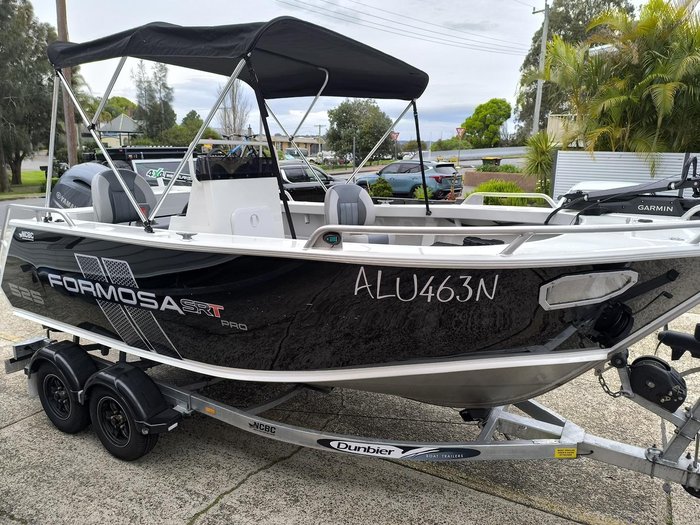 2023 Formosa SRT 525 Side Console