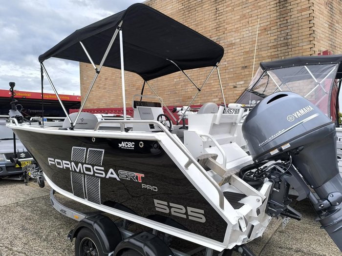 2023 Formosa SRT 525 Side Console