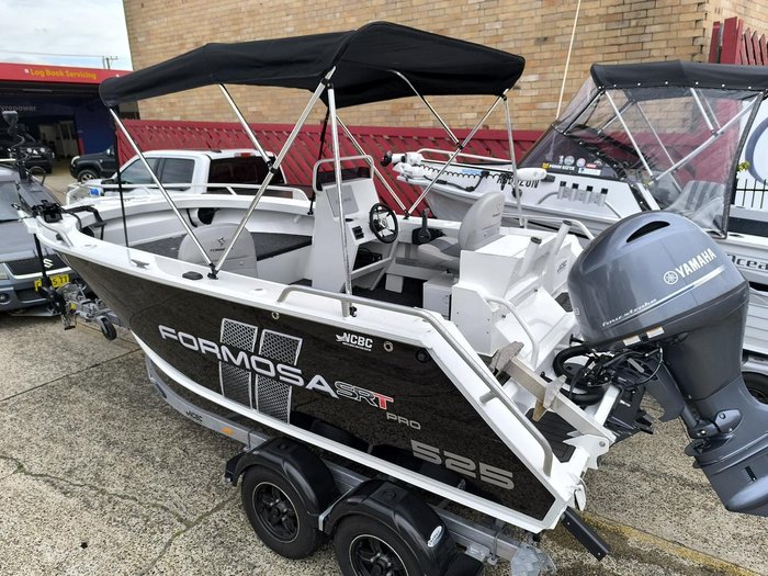 2023 Formosa SRT 525 Side Console