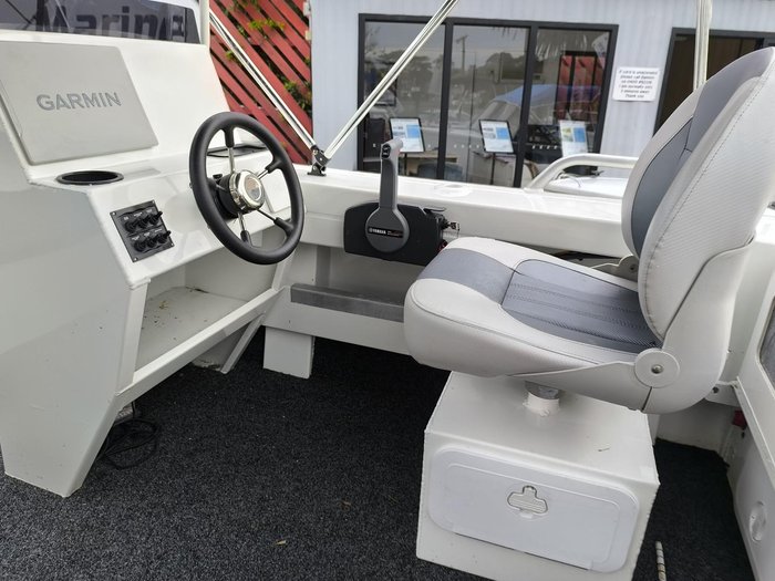 2023 Formosa SRT 525 Side Console