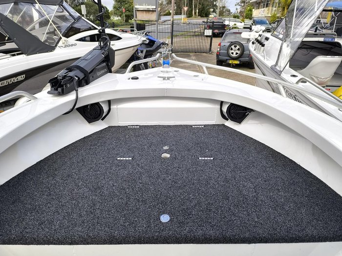 2023 Formosa SRT 525 Side Console