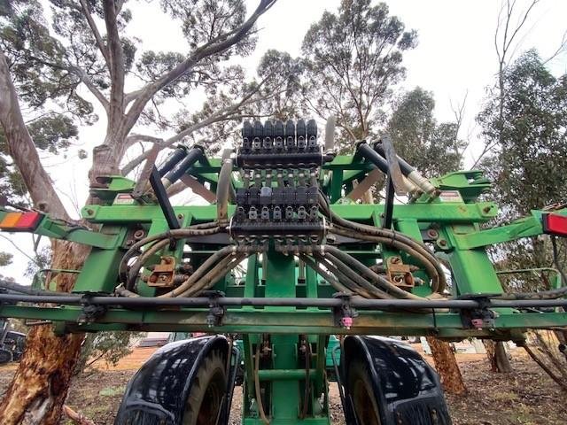 2009 Goldacres Prairie 6500L Boom Spray