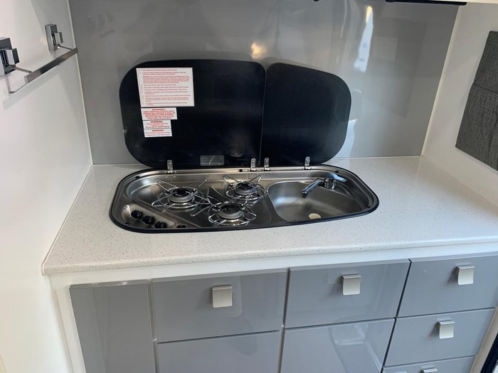 2019 Essential Caravans Signature Cruiser