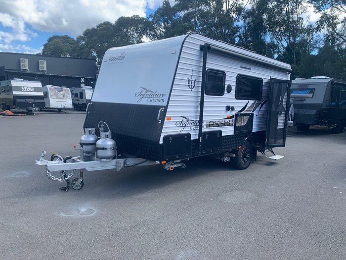 2019 Essential Caravans Signature Cruiser