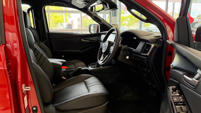 2025 Mazda BT-50 GT