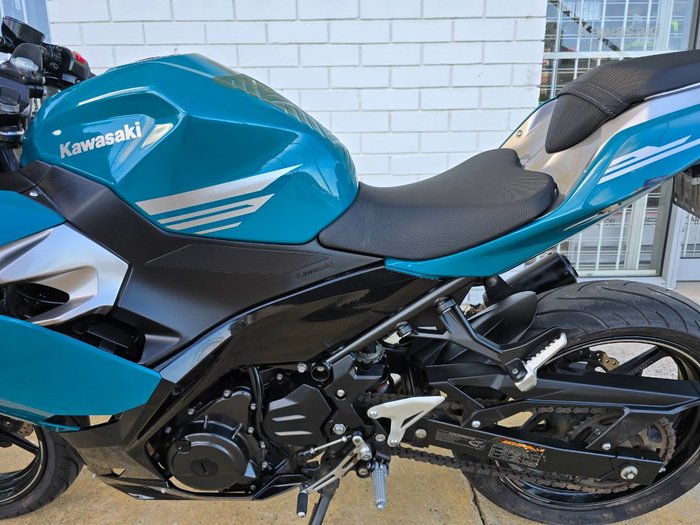 2020 Kawasaki NINJA 400 Green