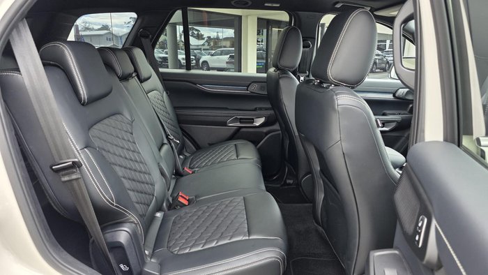 2024 Ford Everest Platinum