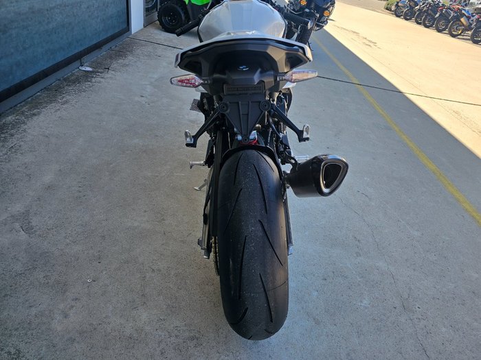 2025 BMW Motorrad S 1000 RR M SPORT LIGHT WHITE