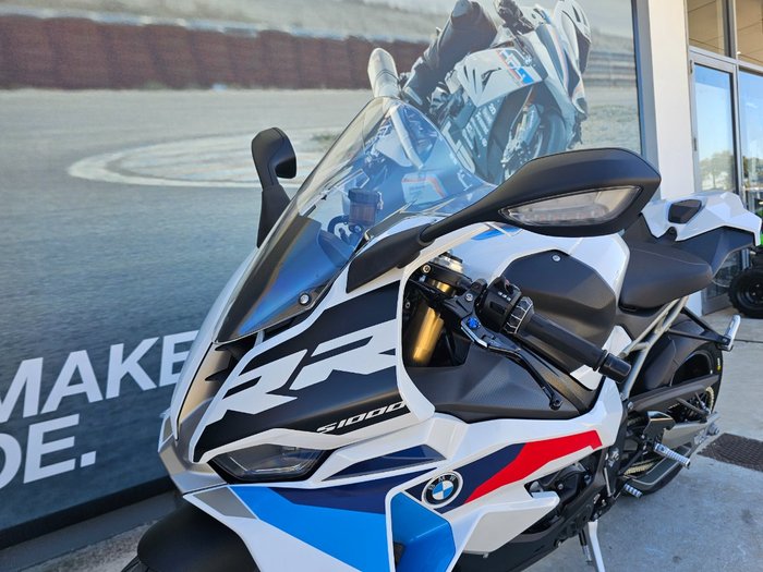 2025 BMW Motorrad S 1000 RR M SPORT LIGHT WHITE