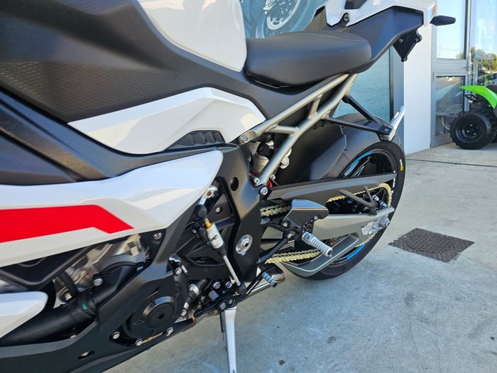 2025 BMW Motorrad S 1000 RR M SPORT LIGHT WHITE