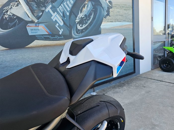 2025 BMW Motorrad S 1000 RR M SPORT LIGHT WHITE
