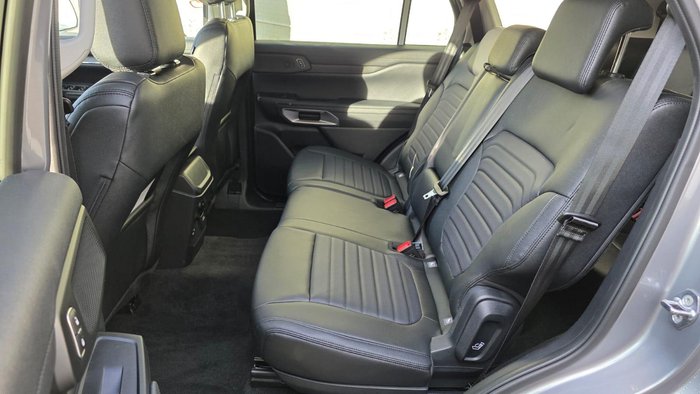 2025 Ford Everest Sport