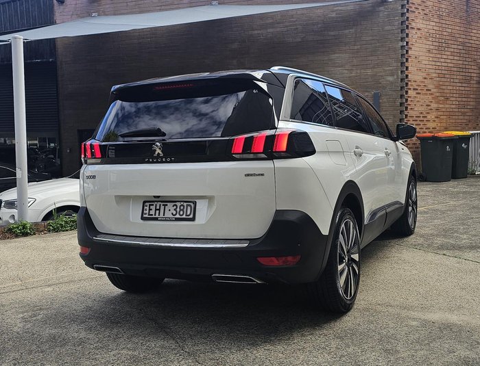2020 Peugeot 5008 GT Line P87 MY20 Pearl White