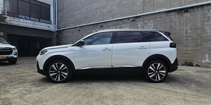 2020 Peugeot 5008 GT Line P87 MY20 Pearl White
