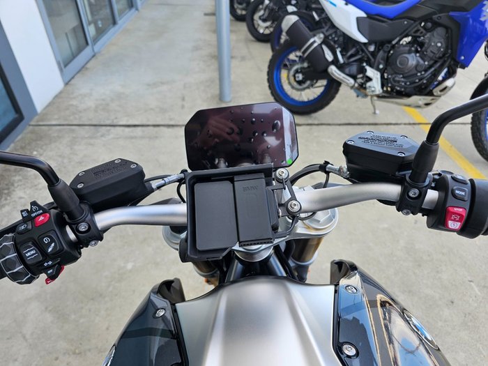 2024 BMW Motorrad R 1250 R Black