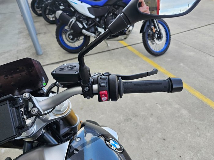 2024 BMW Motorrad R 1250 R Black