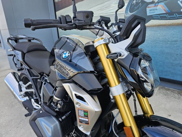 2024 BMW Motorrad R 1250 R Black