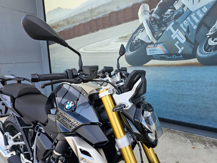 2024 BMW Motorrad R 1250 R Black
