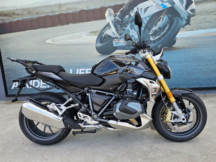 2024 BMW Motorrad R 1250 R Black
