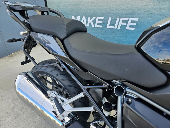 2024 BMW Motorrad R 1250 R Black