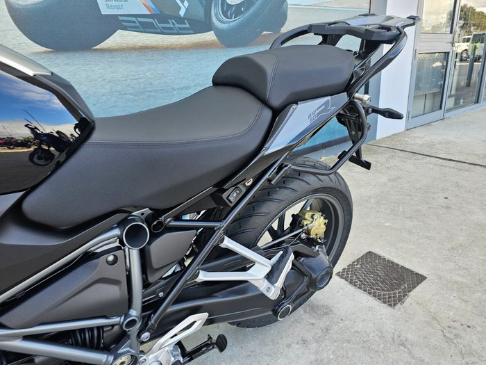 2024 BMW Motorrad R 1250 R Black
