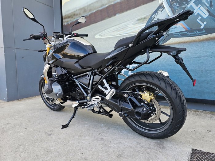 2024 BMW Motorrad R 1250 R Black