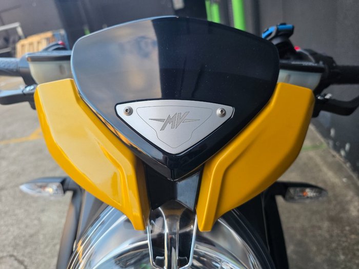 2018 MV Agusta BRUTALE 800 DRAGSTER GOLD