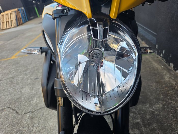 2018 MV Agusta BRUTALE 800 DRAGSTER GOLD