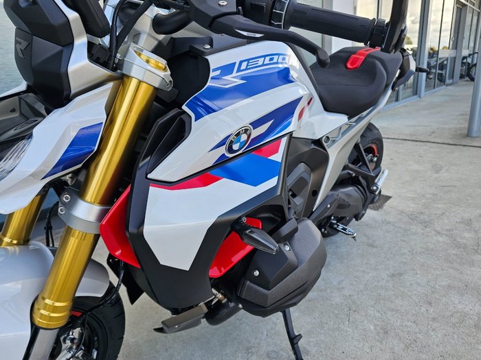 2026 BMW Motorrad 2026 BMW 1300CC R 1300 R LIGHT WHITE