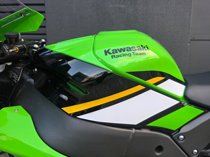 2025 Kawasaki NINJA ZX-10R GREEN