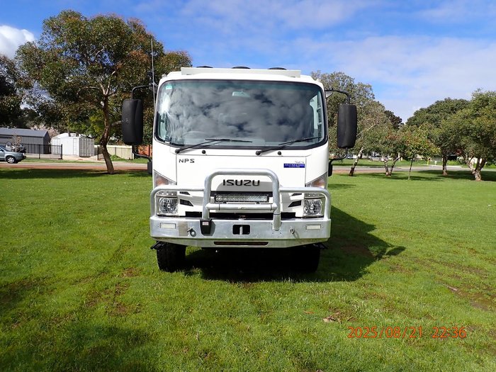 2020 Isuzu Nps 75-155 WHITE