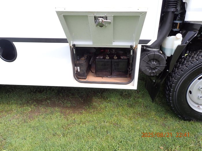 2020 Isuzu Nps 75-155 WHITE