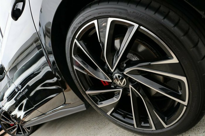 2024 Volkswagen Golf GTI