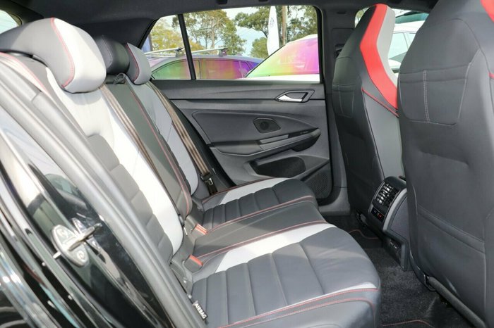 2024 Volkswagen Golf GTI