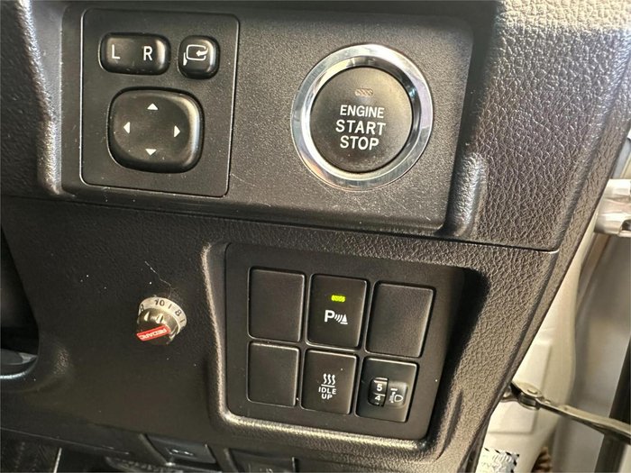 2015 Toyota Landcruiser Prado GXL GDJ150R 4X4 Dual Range Silver Pearl