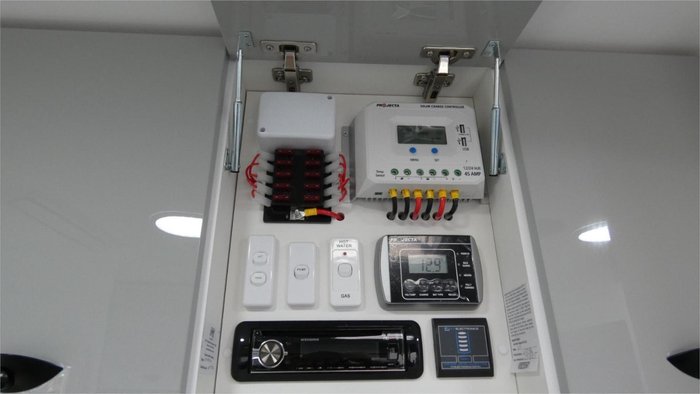 2025 Viscount V Series WHITE