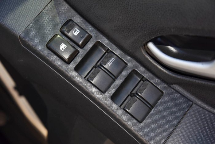 2017 Isuzu D-MAX LS-M MY17 4X4 Dual Range Titanium Silver