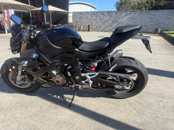 2024 BMW S 1000 R Race S 1000 Black