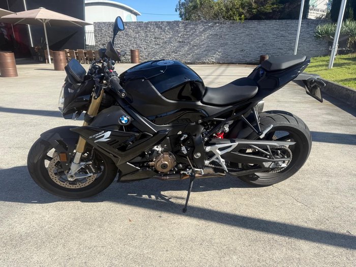 2024 BMW S 1000 R Race S 1000 Black