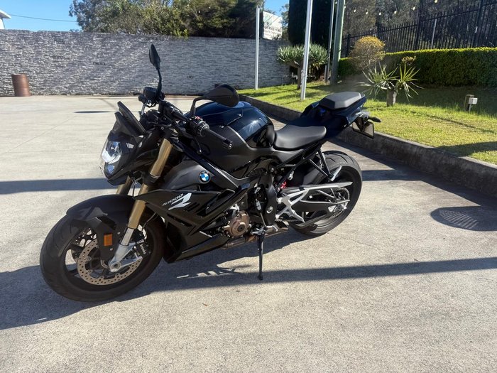 2024 BMW S 1000 R Race S 1000 Black