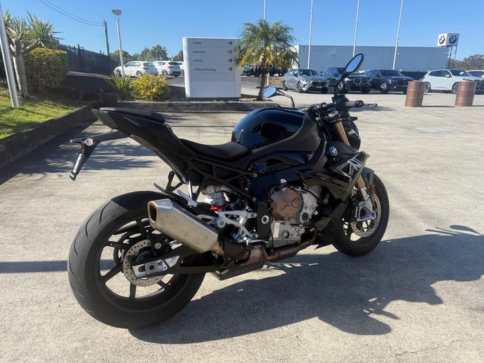 2024 BMW S 1000 R Race S 1000 Black