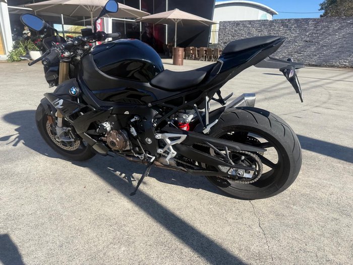 2024 BMW S 1000 R Race S 1000 Black
