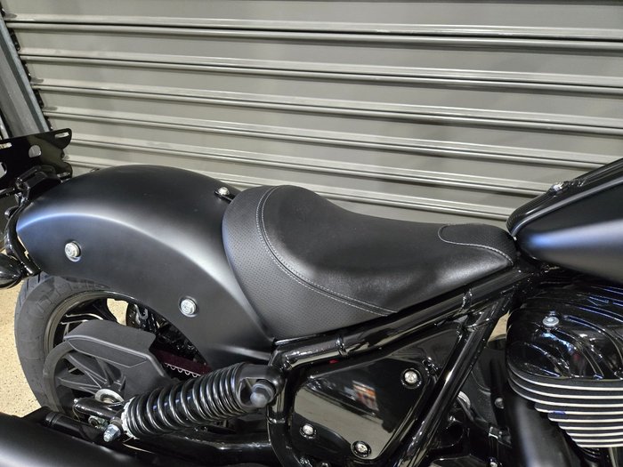 2023 INDIAN CHIEF DARK HORSE BLACK SMOKE