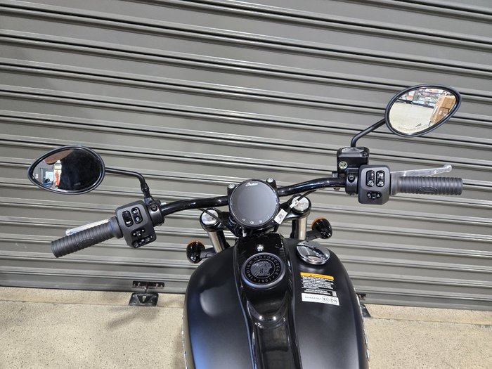 2023 INDIAN CHIEF DARK HORSE BLACK SMOKE