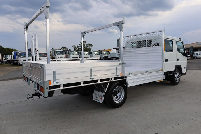 2025 Fuso Canter 815 Crew Cab Alloy Tray with ladder racks White