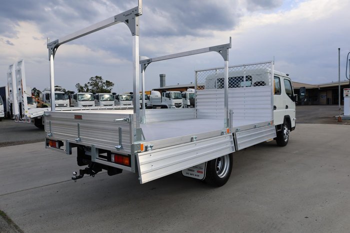 2025 Fuso Canter 815 Crew Cab Alloy Tray with ladder racks White