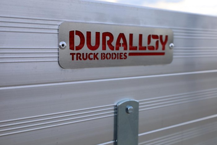 2025 Fuso Canter 815 Crew Cab Alloy Tray with ladder racks White