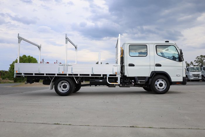 2025 Fuso Canter 815 Crew Cab Alloy Tray with ladder racks White