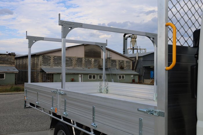 2025 Fuso Canter 815 Crew Cab Alloy Tray with ladder racks White